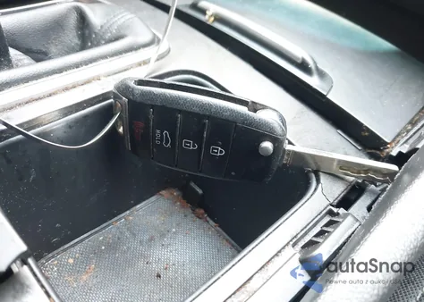 2017 Kia Optima Lx from USA, damaged, VIN 5XXGT4L39HG146829